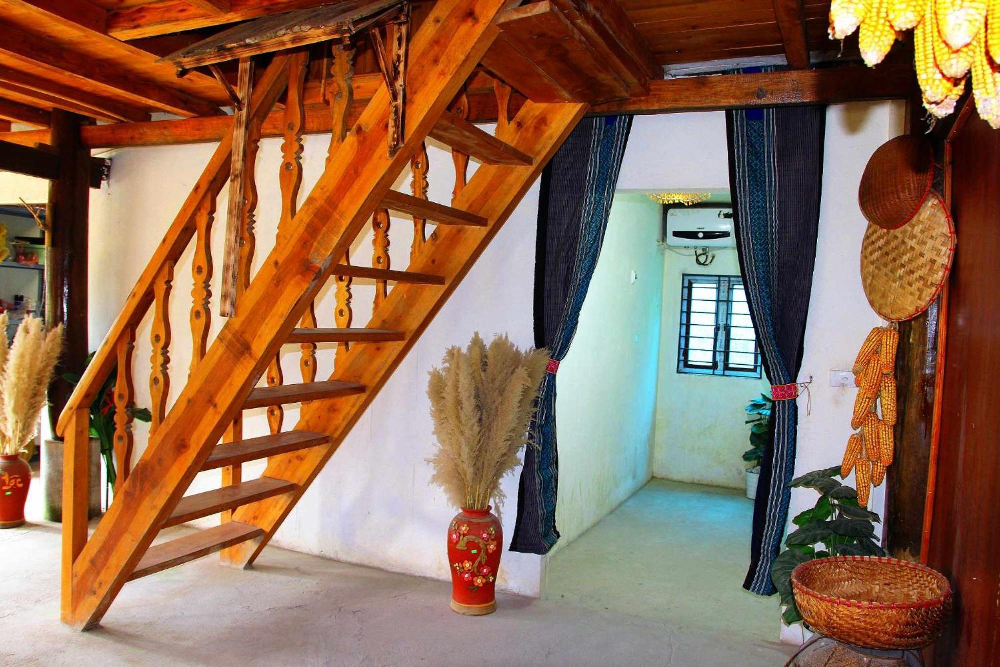 Surelee House And Trekking Hotel Sa Pa Exterior photo
