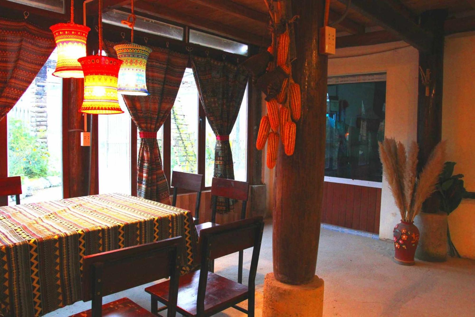 Surelee House And Trekking Hotel Sa Pa Exterior photo